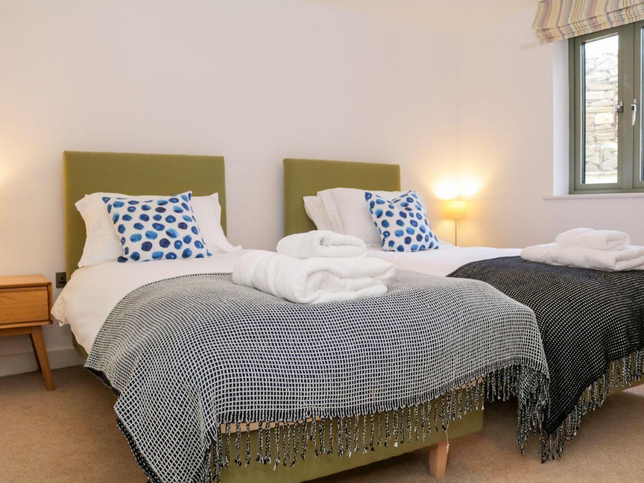 Gara Rock - Garden Apartment 7, Salcombe Eksteriør bilde