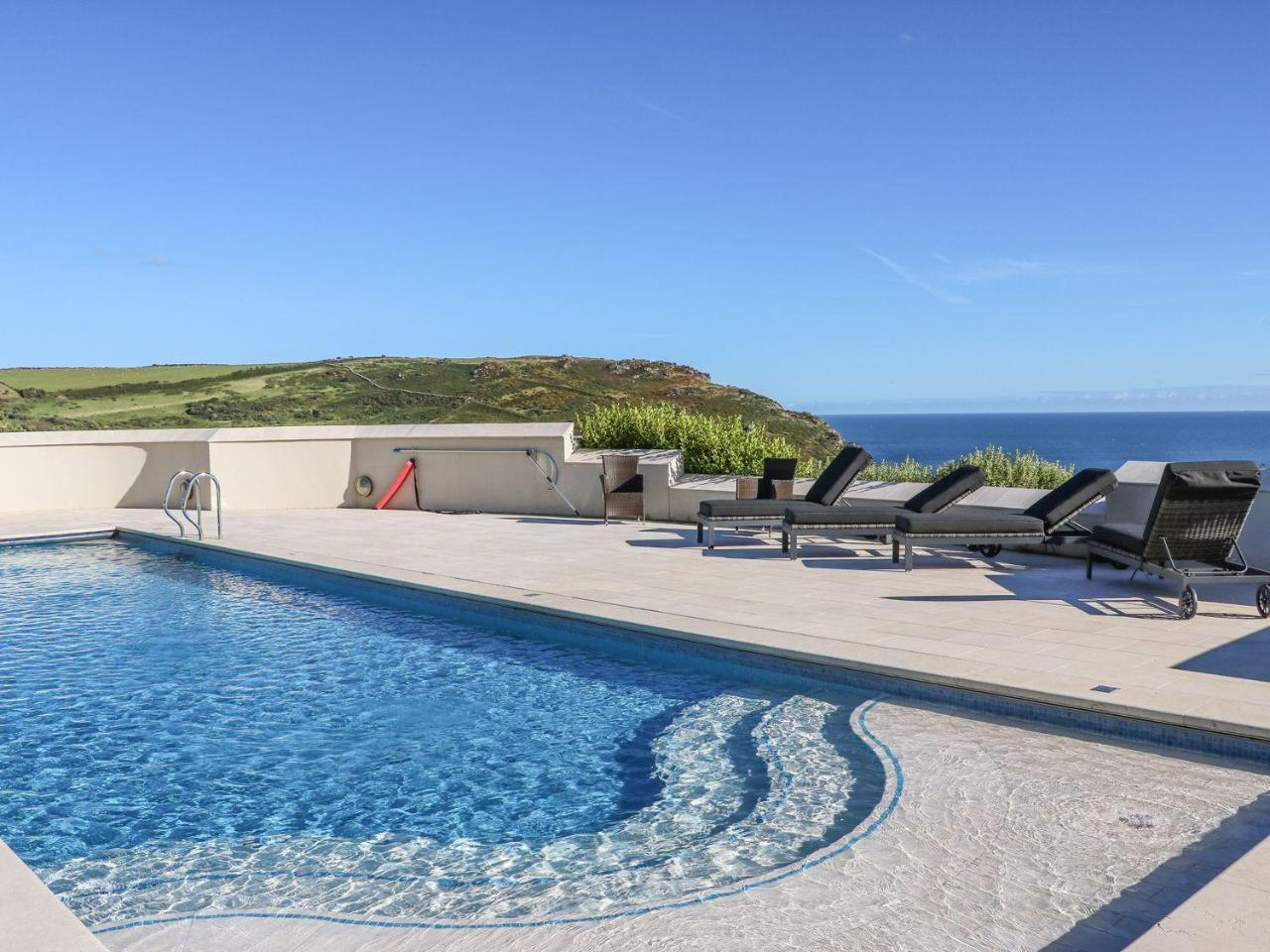 Gara Rock - Garden Apartment 7, Salcombe Eksteriør bilde