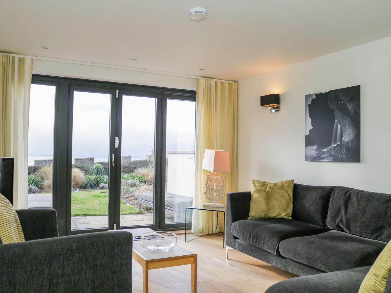 Gara Rock - Garden Apartment 7, Salcombe Eksteriør bilde