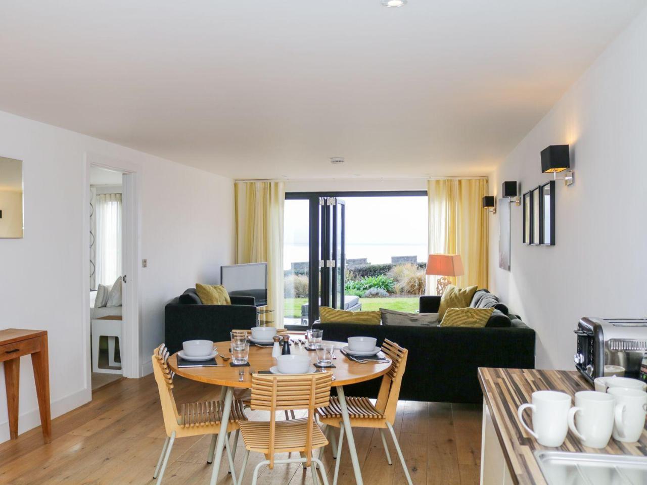 Gara Rock - Garden Apartment 7, Salcombe Eksteriør bilde